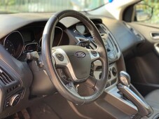 Vendo Ford Focus 2.0 Full hatchback