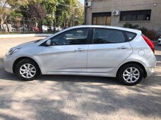 Vendo Hyundai Accent Hatchback permiso 2020 PAGADO!!!!