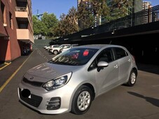 Vendo Kia Rio 5 en excelentes condiciones