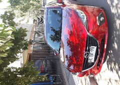Vendo Mazda new 3 version LUJO