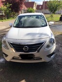 Vendo Nissan versa año 2016