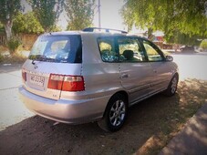 vendo por apuro station wagon kia carens diesel