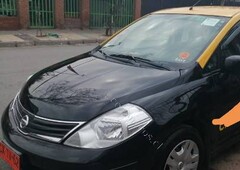Vendo Taxi básico Nissan tiida año 2014