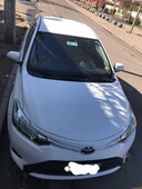 Vendo Toyota Yaris 2015 versiob xli