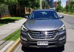 Vendo vehículo usado Hyundai Santa Fe año 2014, 57 mil km