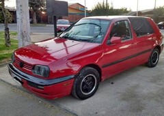 vendo Volkswagen Golf