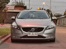 VOLVO V40 D2 1.6 2015 IMPECABLE