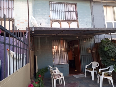 Casa en Venta en Puente Alto 2 dormitorios 1 baño / Easy Prop