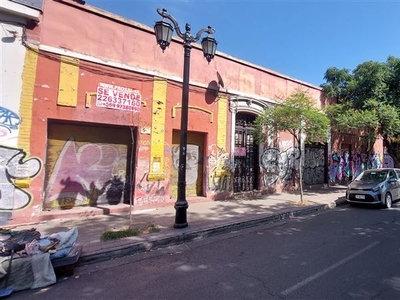 Sitio o Terreno en Arriendo en Santiago 6 dormitorios 3 baños / Corretajes Prosal