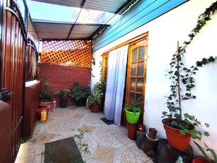 Casa en Venta en Colbún 4 dormitorios 2 baños / Corredores Premium Chile SpA