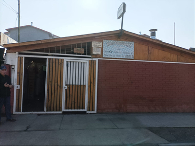 Local o Casa comercial en Venta en Pudahuel 4 baños / Invierte Propiedades SpA