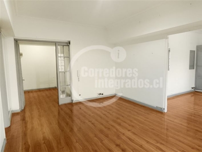 Departamento en Arriendo en Santiago 3 dormitorios 2 baños / Schumacher Propiedades