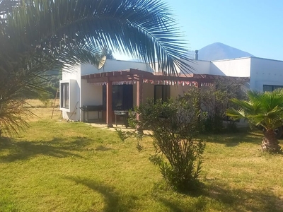 Casa principal con cabaña El Papagayo