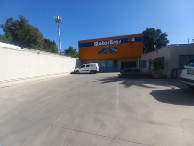 Bodega Galpón en Venta en Quinta Normal 4 baños / Corredores Premium Chile SpA