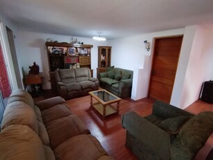 Casa en Venta en Cerro Navia 6 dormitorios 3 baños / Corredores Premium Chile SpA