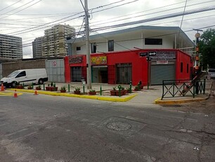 Venta Casa La cisterna Fuenzalida urrejola / se vende strip center 4 locales cciales. y 9 mas en proyecto, 2 dptos. independientes y con estacionamientos