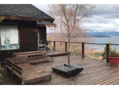 Maravillosa casa con vista al lago y volcan Villarrica