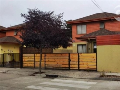 Casa en Arriendo en San Pedro De La Paz 3 dormitorios 2 baños / Corredores Premium Chile SpA