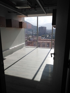 Oficina en Arriendo en Santiago 2 dormitorios 1 baño / Corredores Premium Chile SpA