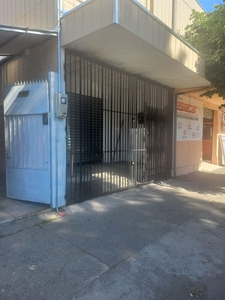 Local o Casa comercial en Arriendo en Chillán 1 baño / Corredores Premium Chile SpA