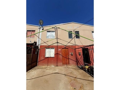 Casa pequeña Dos Pisos en Lampa Villa Los Robles calle Las Araucarias 235 Oferta 39 millones