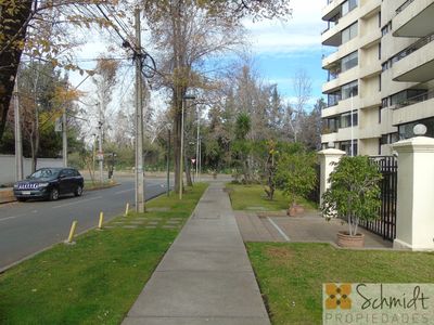 Estupendo departamento con vista al country club