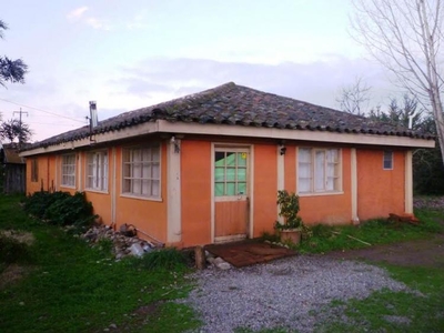 Casa en Arriendo en Rabones Colbún, Linares