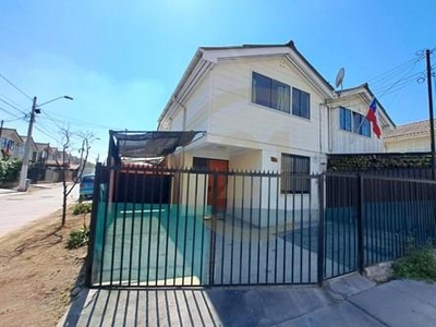 Se vende casa en Villa Los Álamos, Padre Hurtado