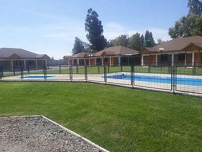 Arriendo romeral casa condominio 2 d. piscinas quinchos