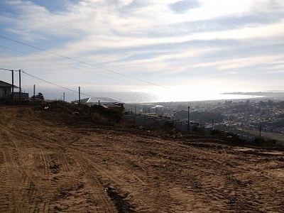 Vendo hermosos terrenos con vista al mar