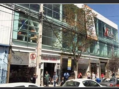 Venta Local comercial Santiago a pasos de san diego