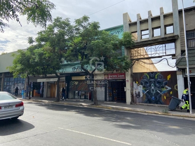 Local o Casa comercial en Venta en Santiago 3 baños / Coldwell Banker