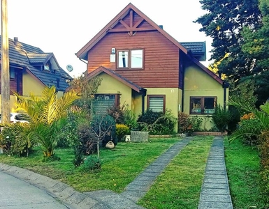 Concepción, rrb / arrienda amplia casa barrio privado 5d (30881)