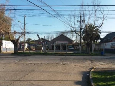 Local o Casa comercial en Venta en Peñaflor 4 baños / Berríos Zegers Propiedades
