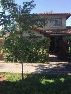 Vendo maravillosa y acogedora casa en la Reina