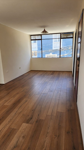 Arriendo año corrido depto asoleado avda placeres valparaíso