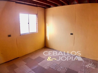 Ceballos & Jopia, VT1004 Casa Olmué, Limache