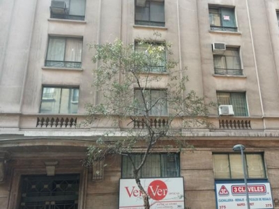 Oficina en Arriendo en Santiago Centro a pasos de Plaza de Armas Santiago, Santiago