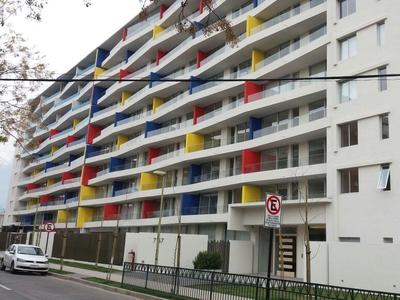Arriendo departamento edificio colour