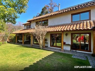 Casa en Venta en Cerro Lagunillas / La Loma - 6 habitaciones - 400 m2
