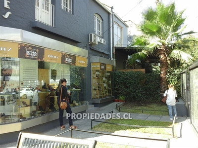 Local o Casa comercial en Venta en Providencia 9 dormitorios 2 baños / Realty.Corp