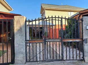 Casa en Venta en Puente Alto 3 dormitorios 3 baños / ANCAR PROPIEDADES
