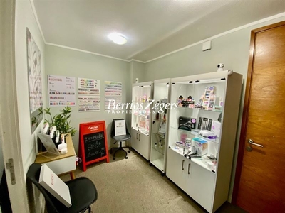 Oficina en Venta en Antofagasta 1 dormitorio 1 baño / Berríos Zegers Propiedades