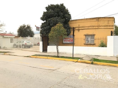 Ceballos & Jopia, VT757 Casa PERFIL COMERCIAL CENTRO, Quillota