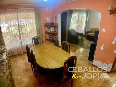 Ceballos & Jopia, VT994 Casa 1 piso, Villa Hermosa, Quillota