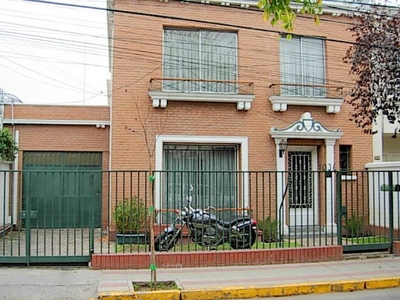 Casa en Venta en Manuel Montt / Alferez Real Providencia, Santiago
