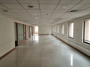 ARRIENDO Oficina Habilitada de 228,10 m2 - Metro Pedro de Valdivia