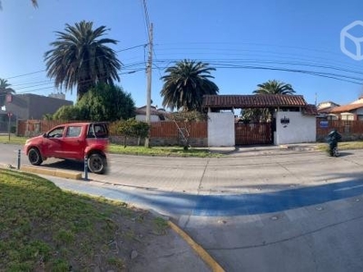 Casa en condominio avda. aguirre