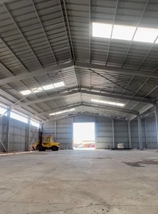 Centro logístico con arriendo de bodegas y almacenaje en nuevo barrio industrial Nudo Uribe Antofagasta