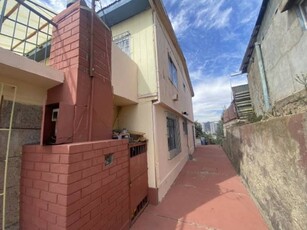 Casa en Venta en Valparaíso 4 dormitorios 2 baños / Gestión y Propiedad